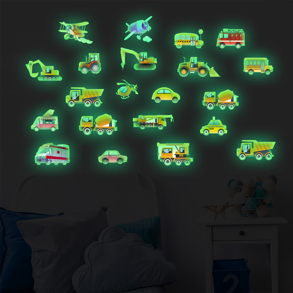 Luminous Car Wall Sticker 21Pc - Lighting Mcqueen Bedroom Decor recension och pris